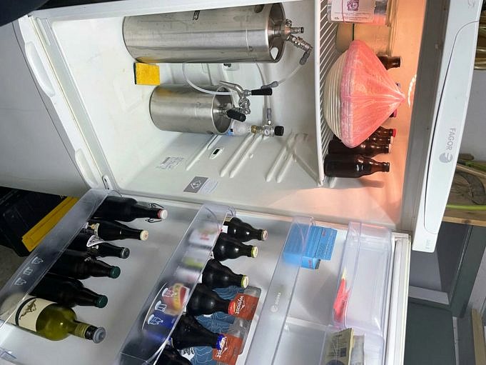 Das Sind Die 5 Besten Bierfass-Kühlschränke Kegeratoren Des Jahres 2021